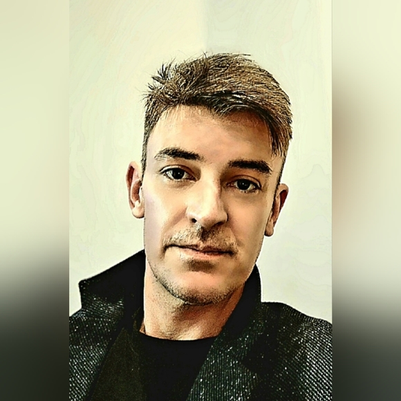 Meet your Posher, Lachlan - Picture 2 of 2